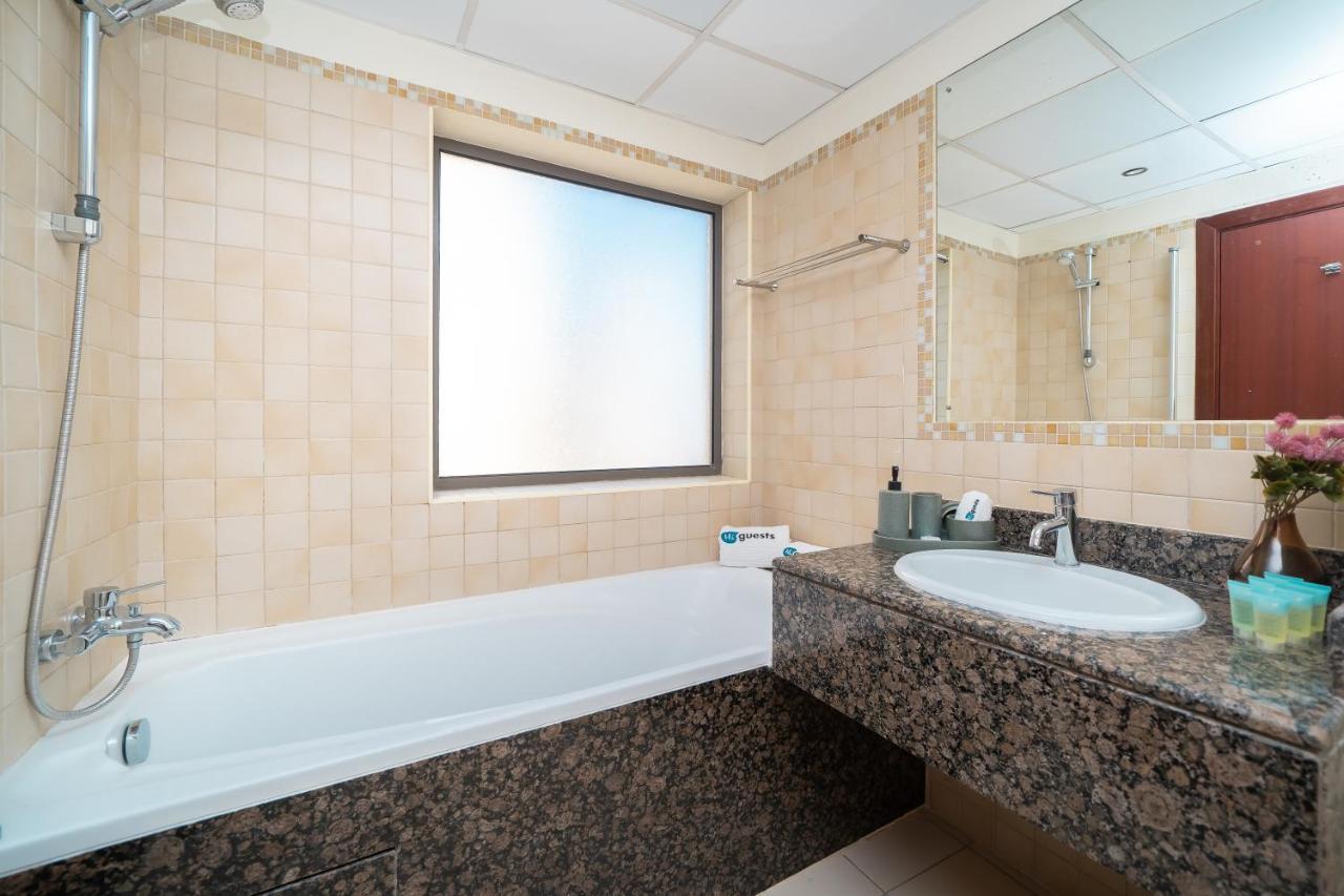 Higuests - Fantastic Sea Views Apt In Jbr By The Appartamento