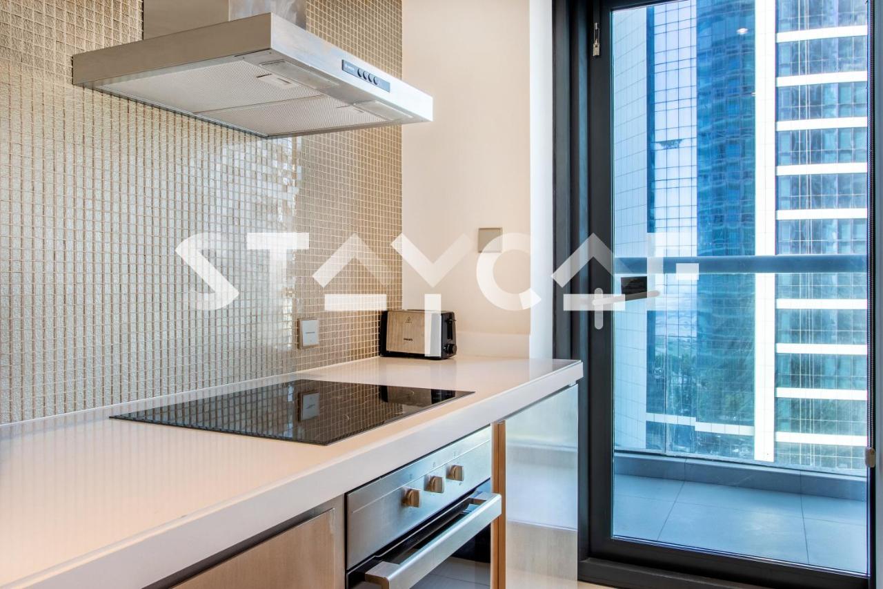 Staycae Paramount Towers