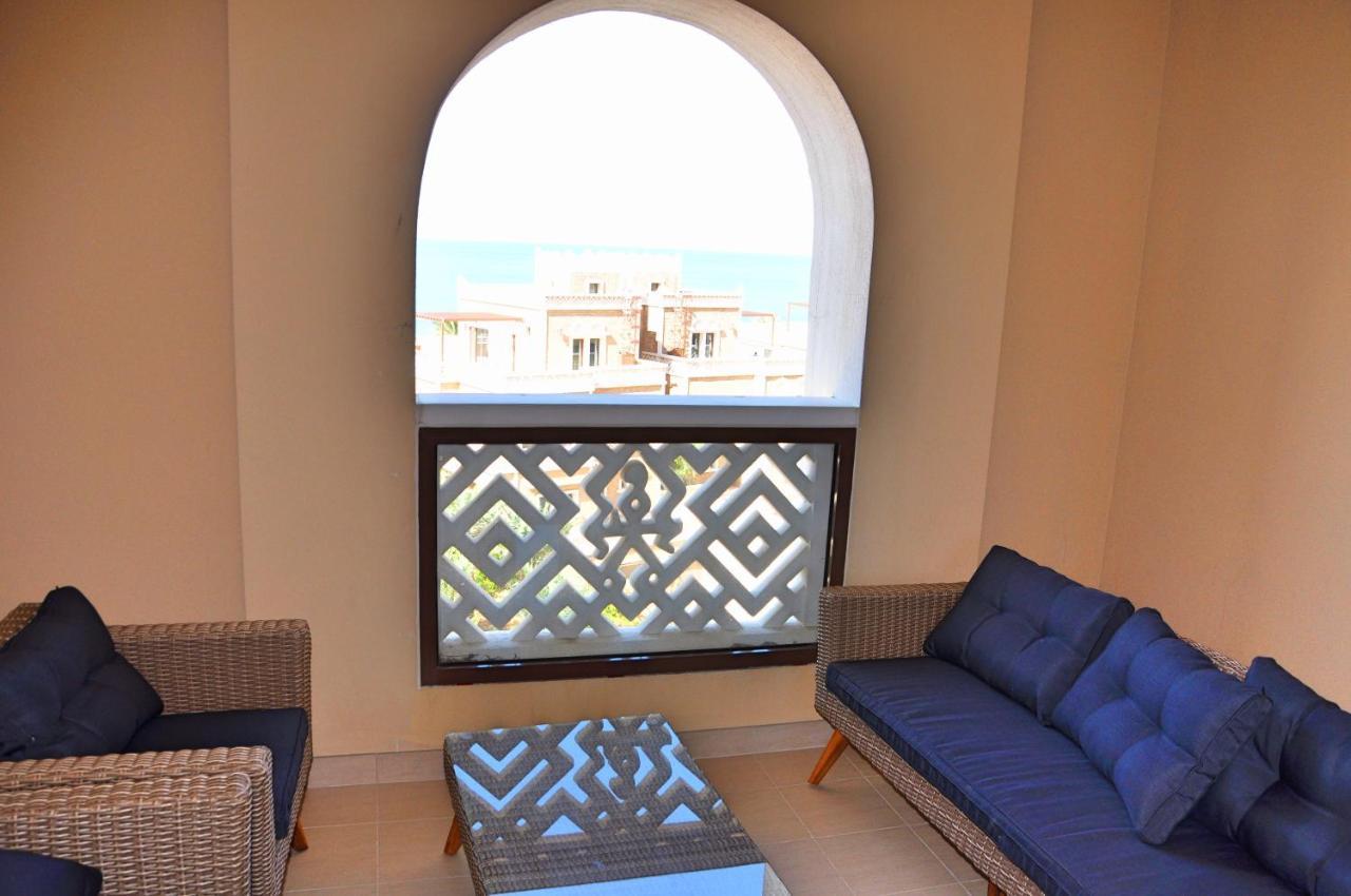 Apartment Spacious 4 Bd With Amazing Sea View