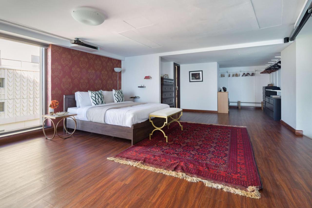 Frank Porter - Sadaf 4 * Dubai