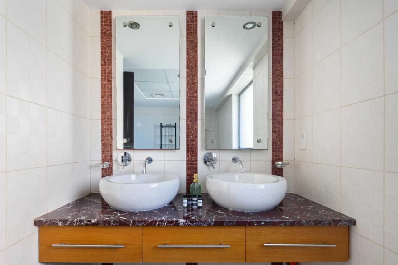 Frank Porter - Sadaf 4 *