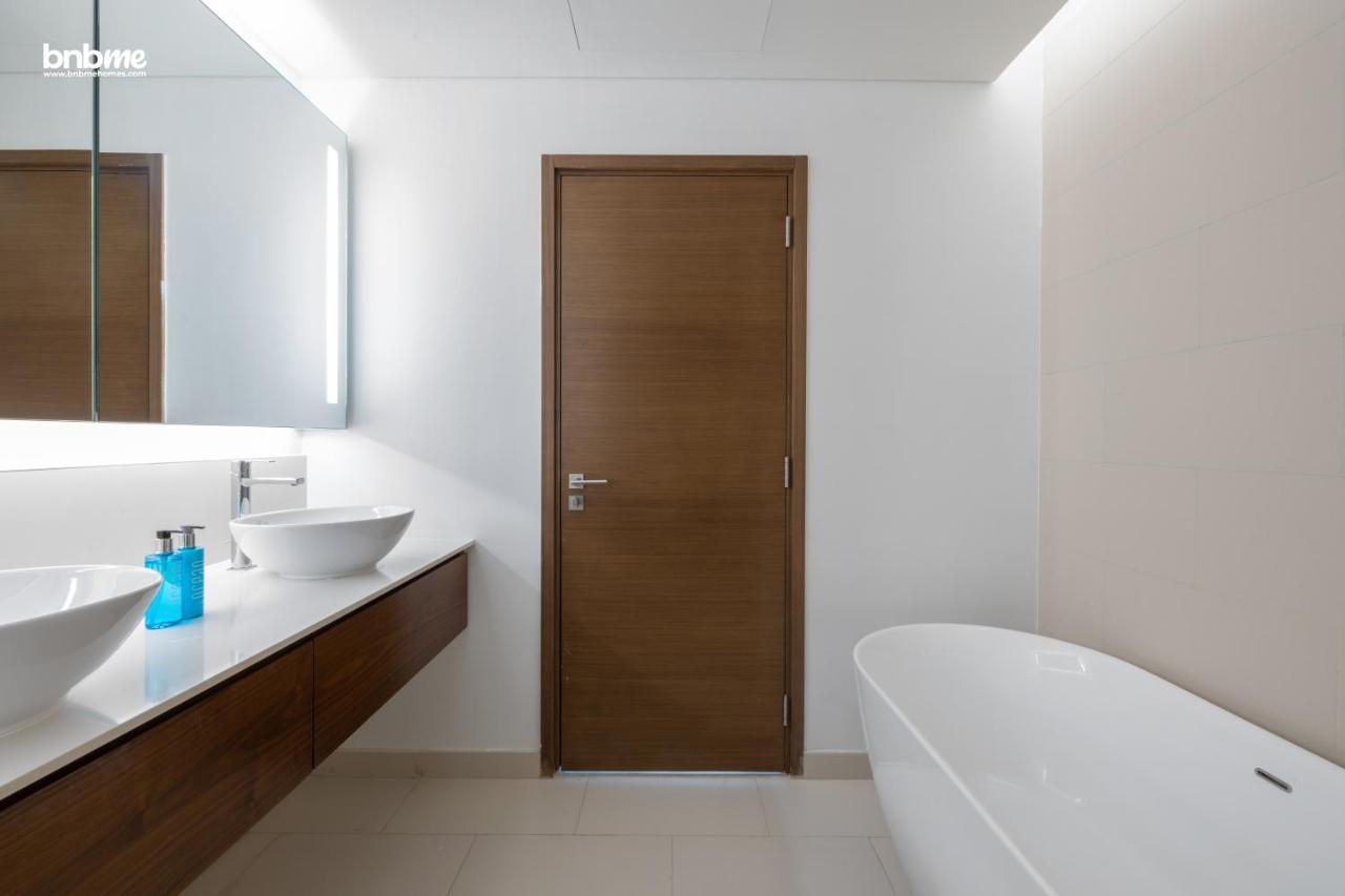 Cozy 2br In Citywalk - 7mins To Beach - Bnbmehomes - 307 Apartamento Dubái
