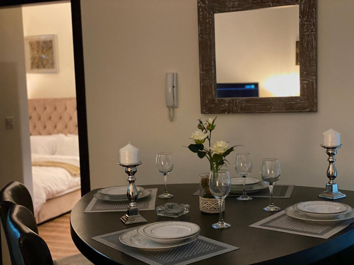 Apartment Luxury 1br In Marina, Ask For July Full Month Offer *