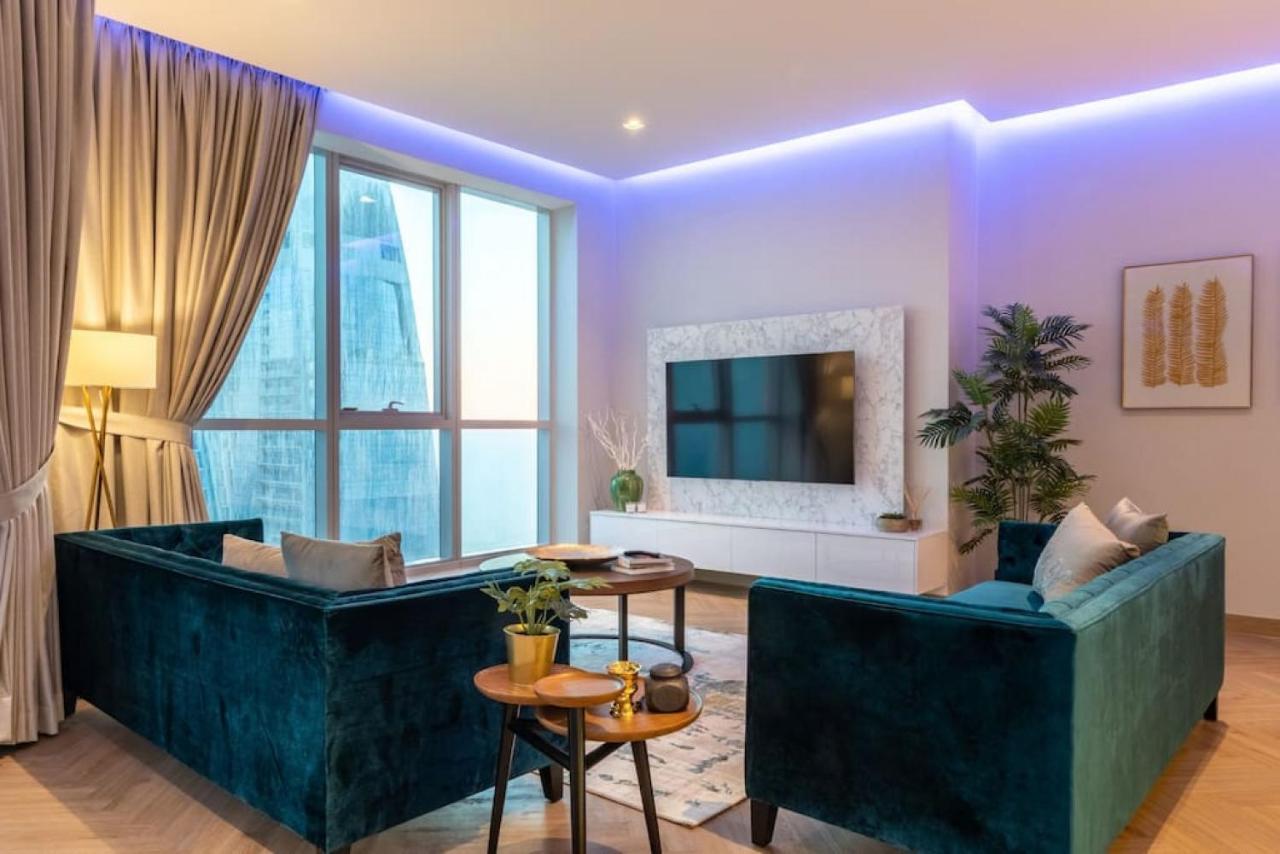 Key View - Torch Tower Apartment