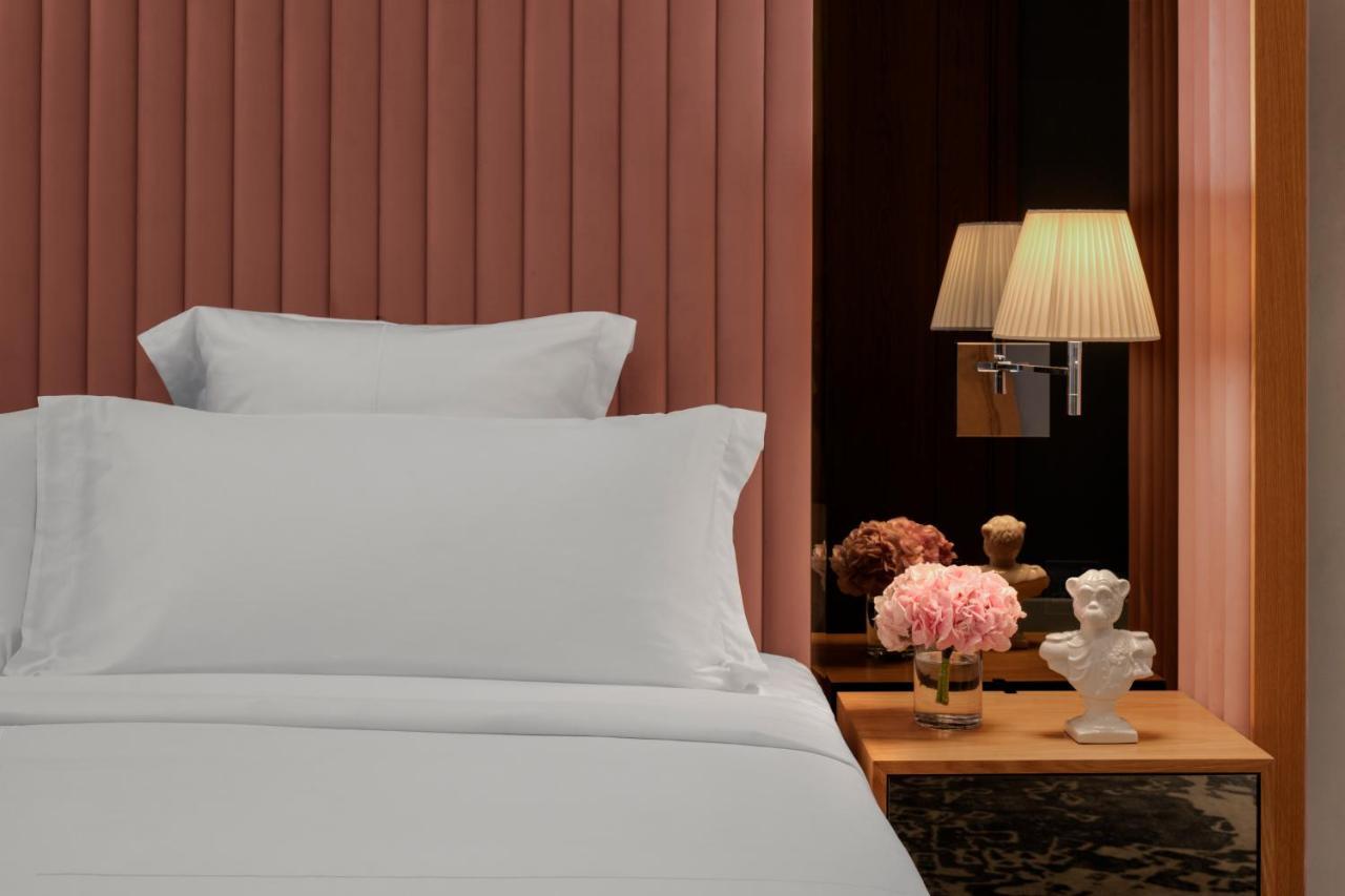 Sls & Residences Hotel 5*