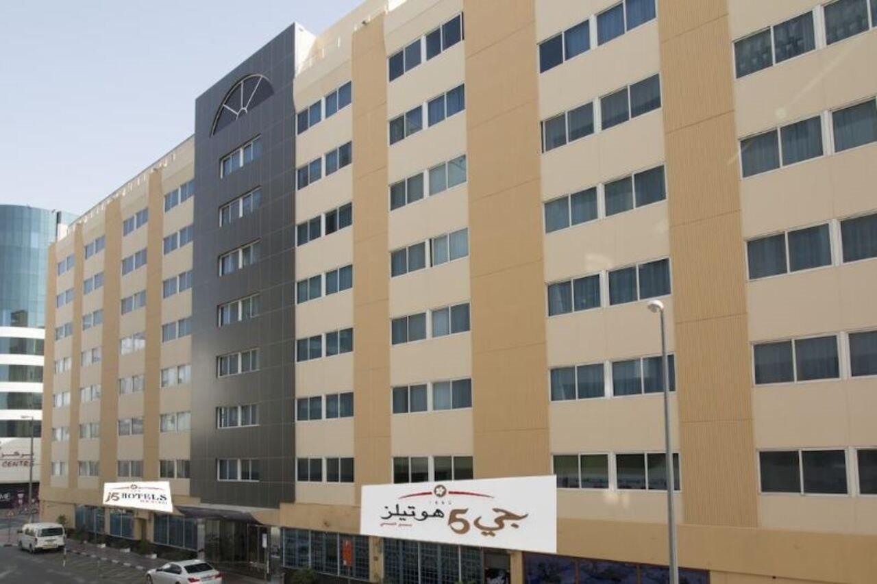 J5 Bur Hotel