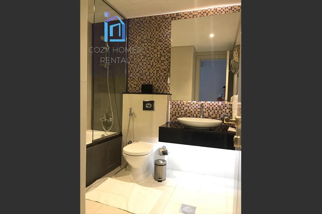 Downtown Dubai, Damac Maison Upper Crest Apartamento Dubái
