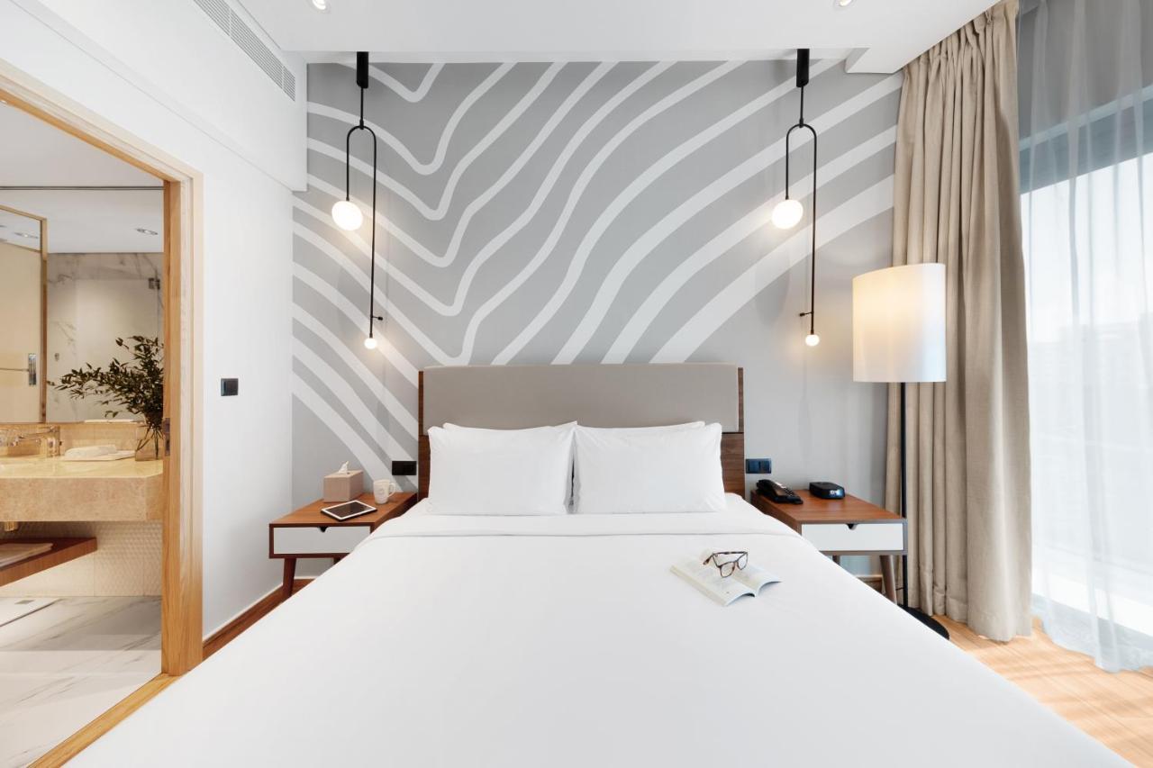 Adagio Premium The Palm Dubai