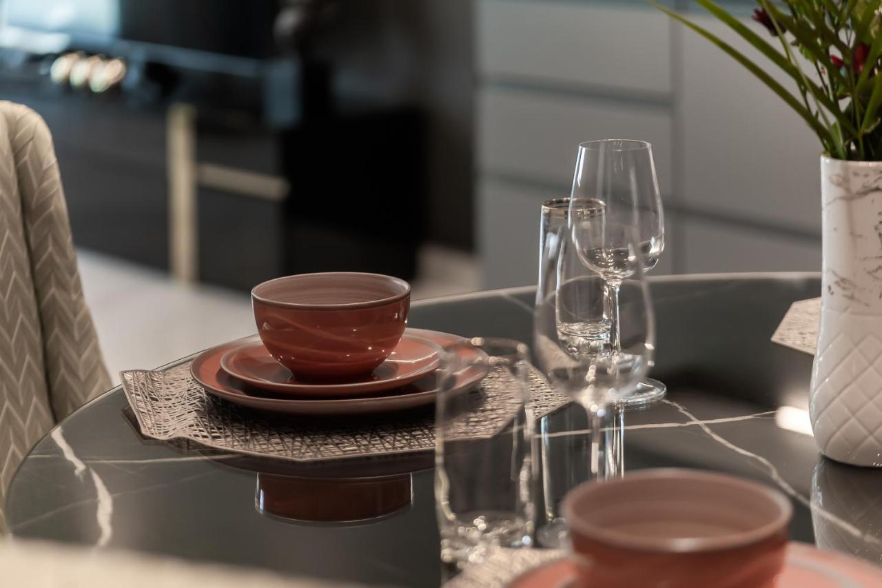 Higuests - Luxury Apartment, 10-min Walk To Harbor Apartamento *