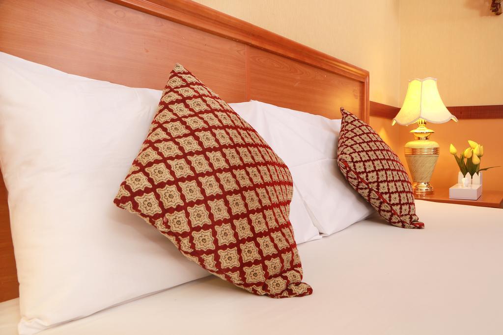 Sadaf Hotell