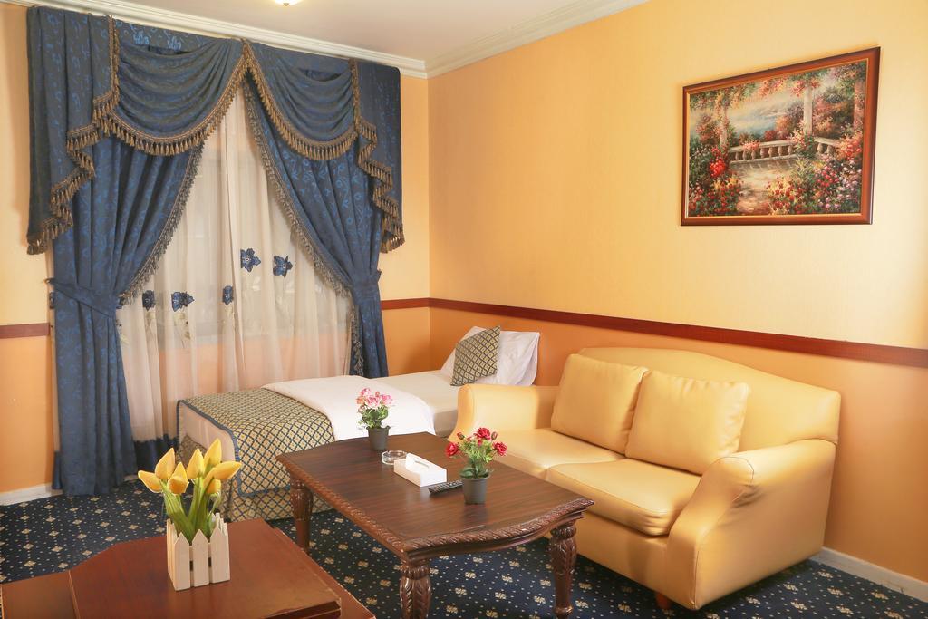 Hotell Sadaf 3*