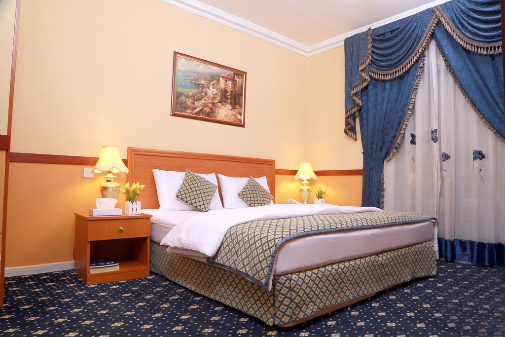 Sadaf Hotell 3*