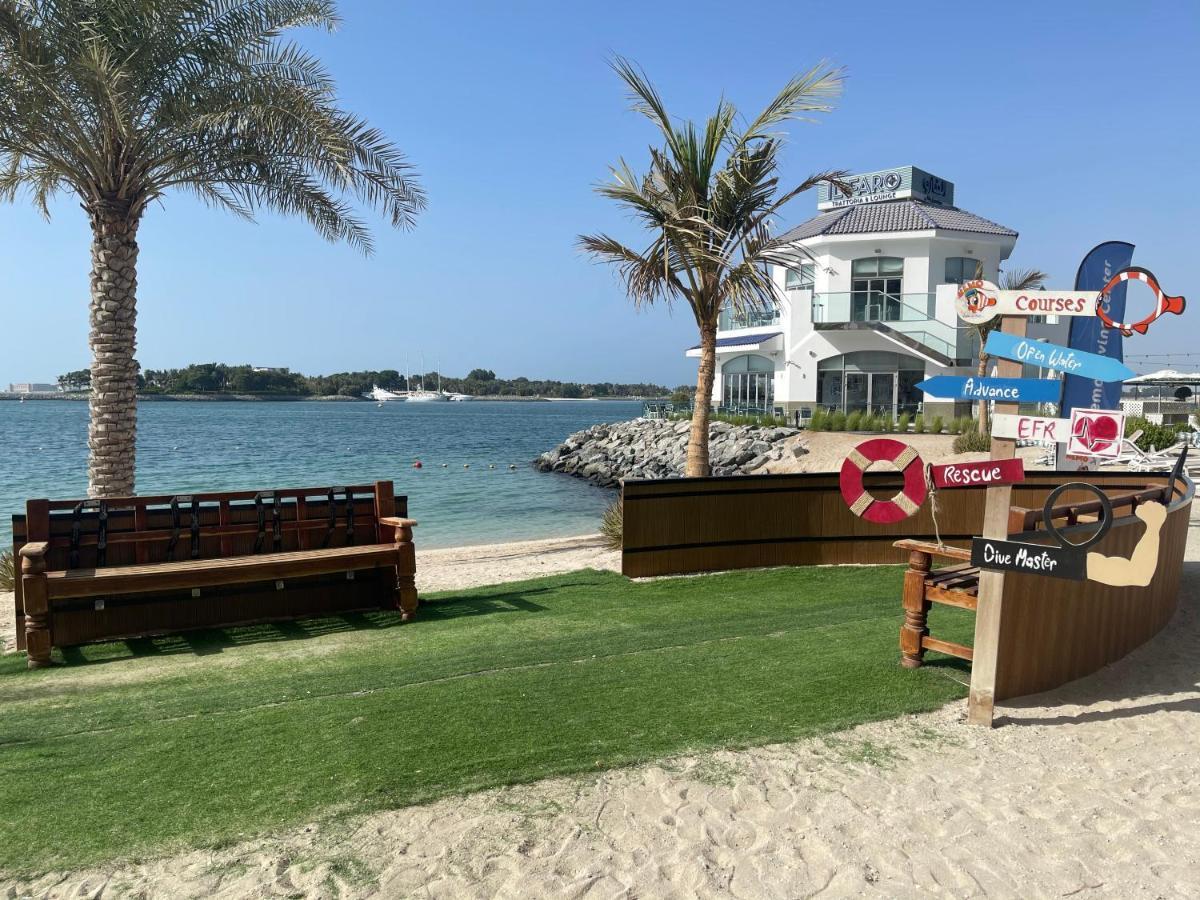 Luxury - Beachfront - Spacious Shoreline Residences - 5 Star Private Lägenhet