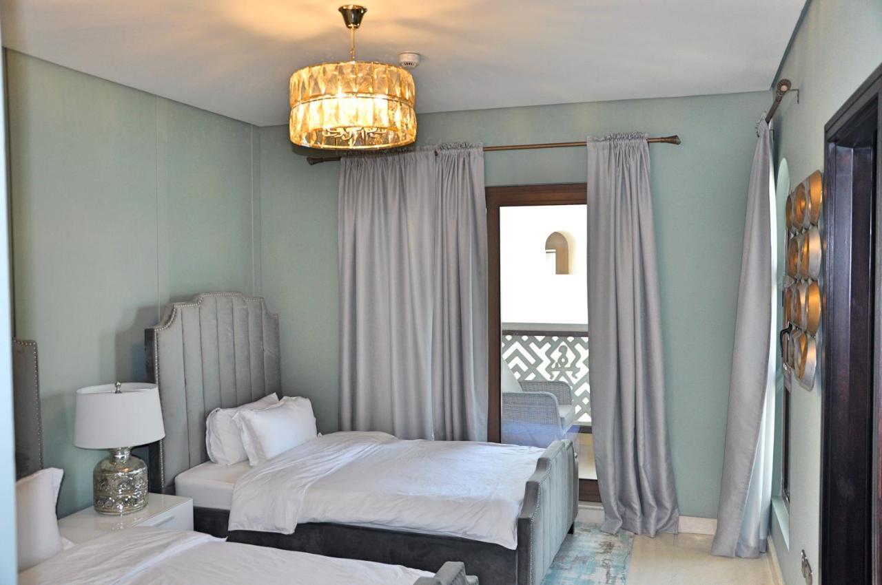 Spacious 4 Bd With Amazing Sea View Apartment Dubai