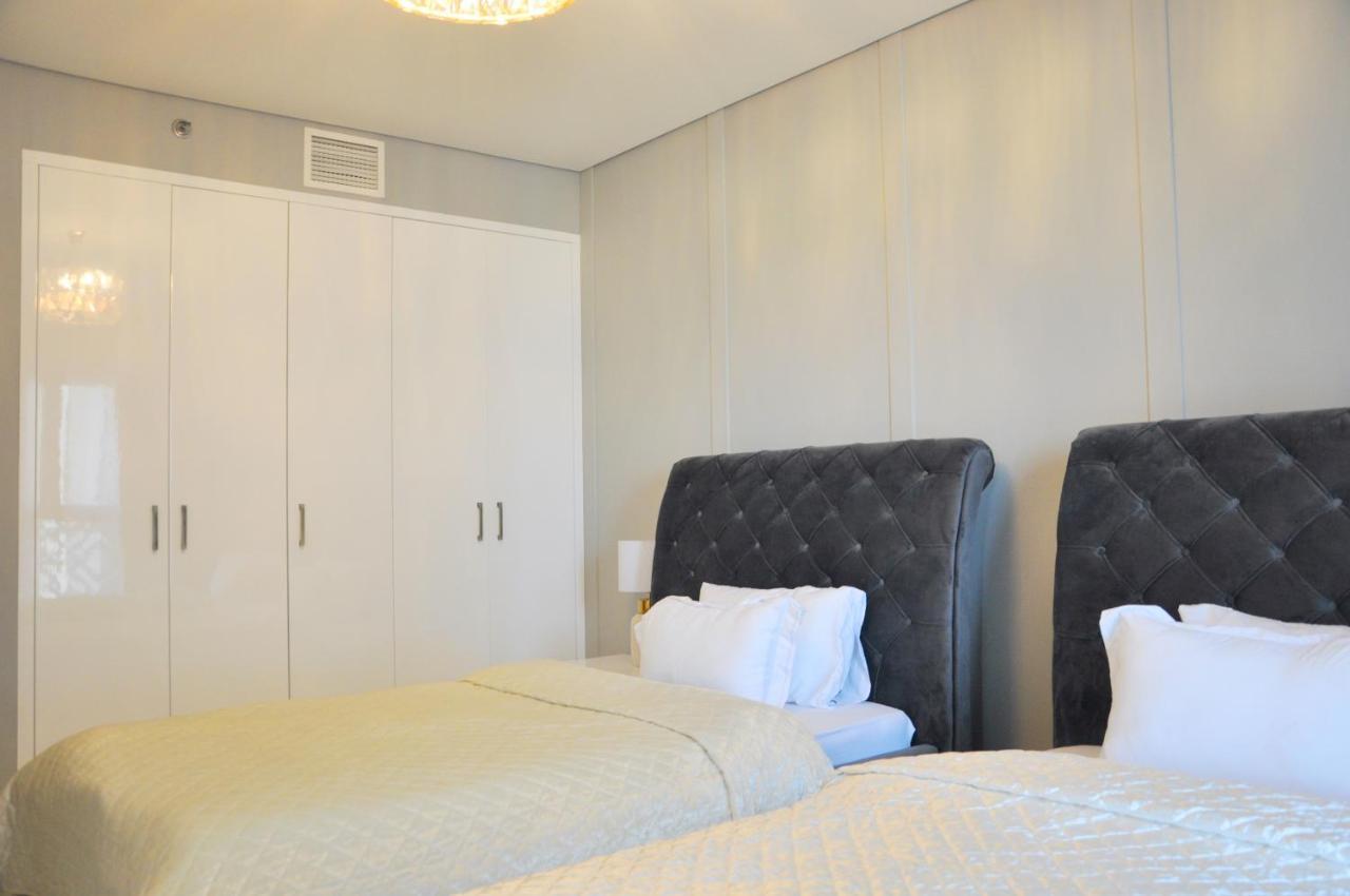 Apartment Spacious 4 Bd With Amazing Sea View