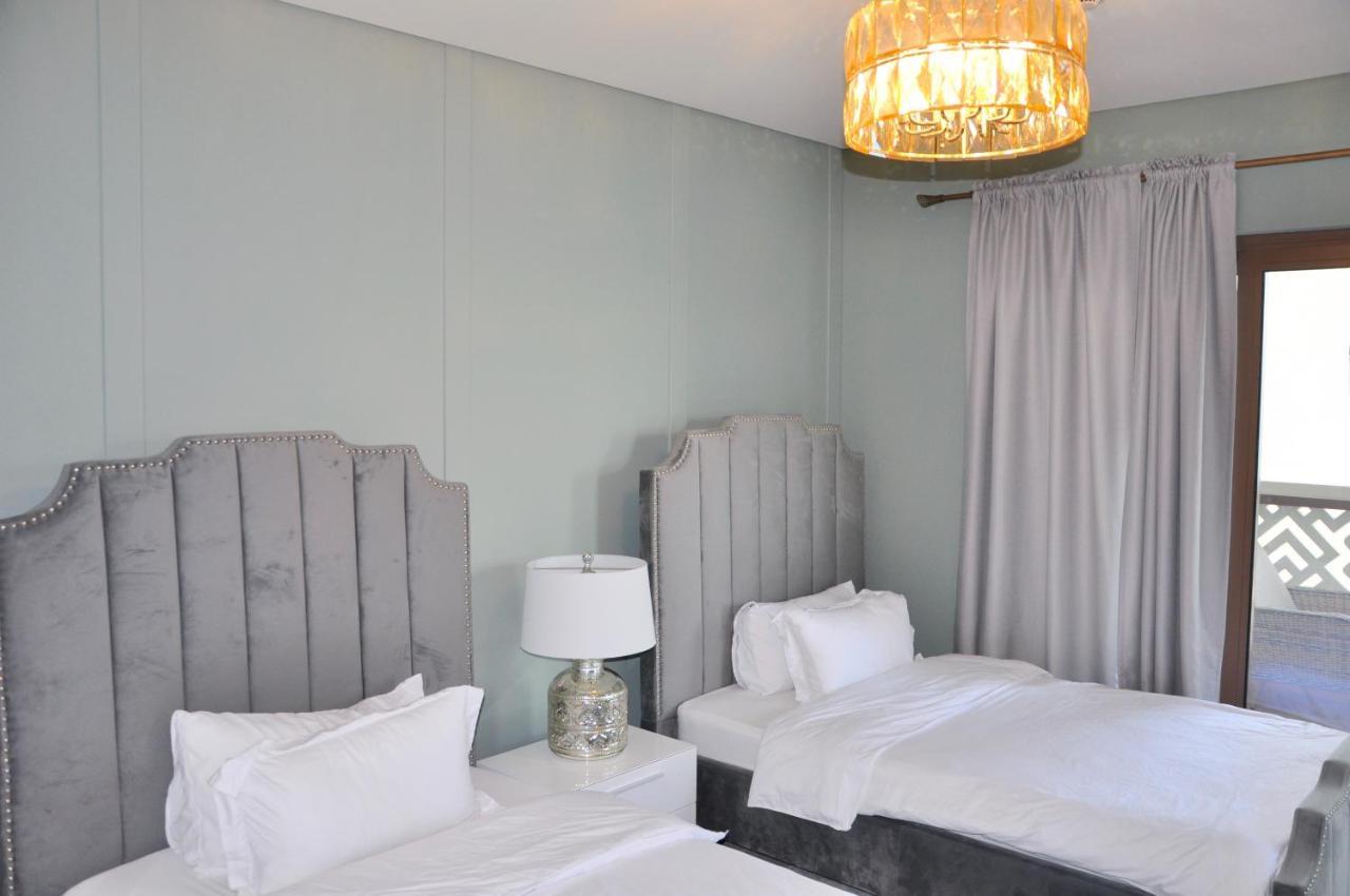 Apartment Spacious 4 Bd With Amazing Sea View