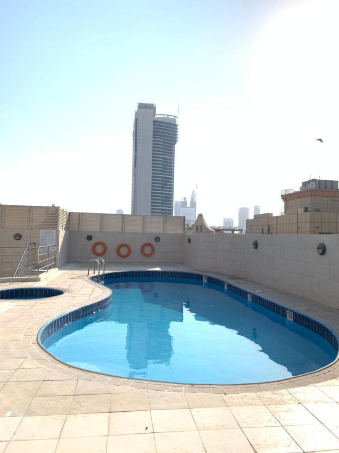 Female Only-anaruby Backpackers- Metro Station Mashreq Hostal *
