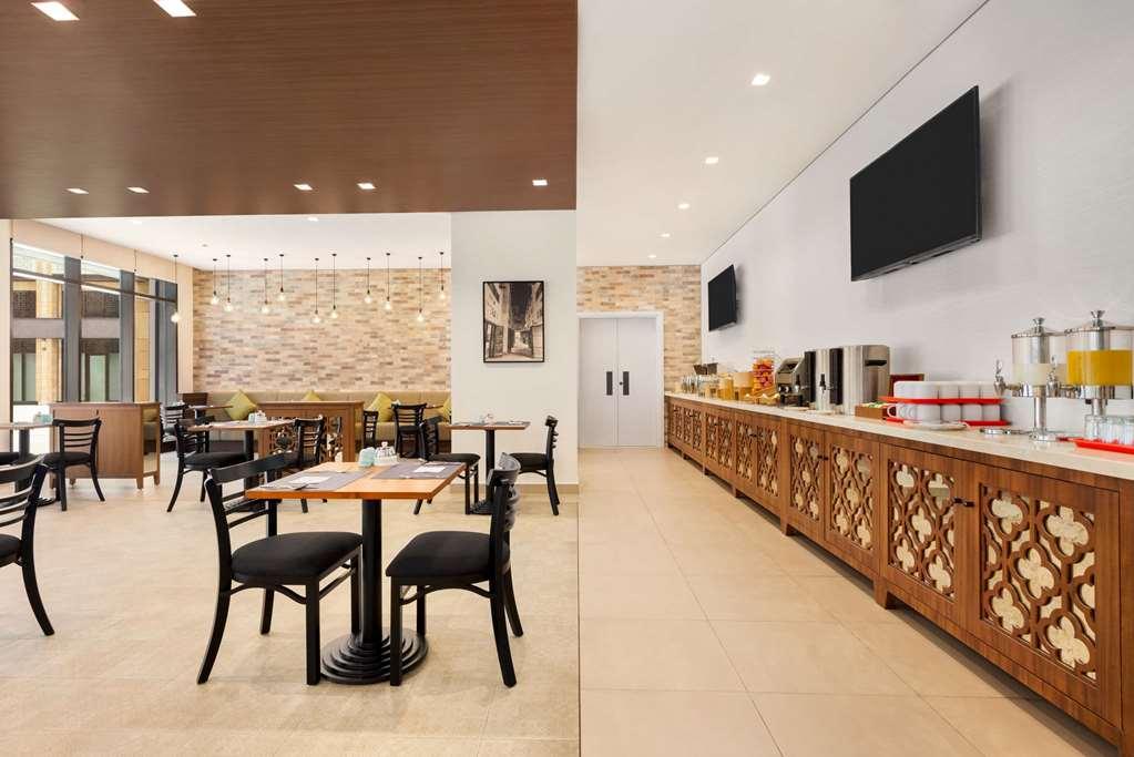 Super 8 Deira Hotel *