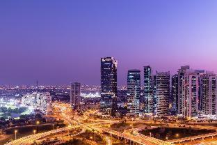 Hotel Taj Jumeirah Lakes Towers 5*