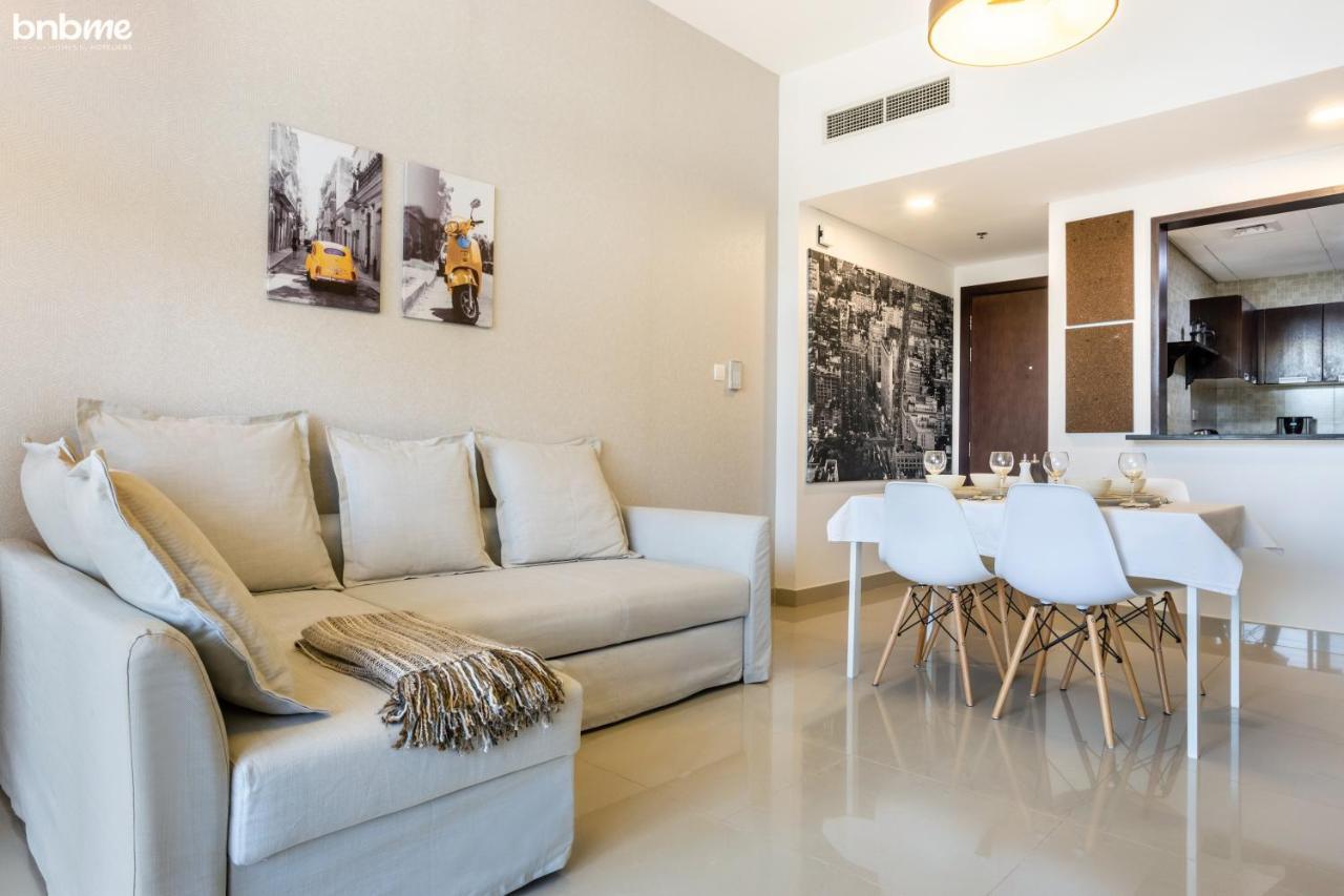 Bnbmehomes - The Medalist Apartment Dubai