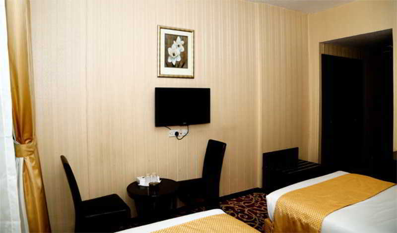 Hotell Rafee 2*