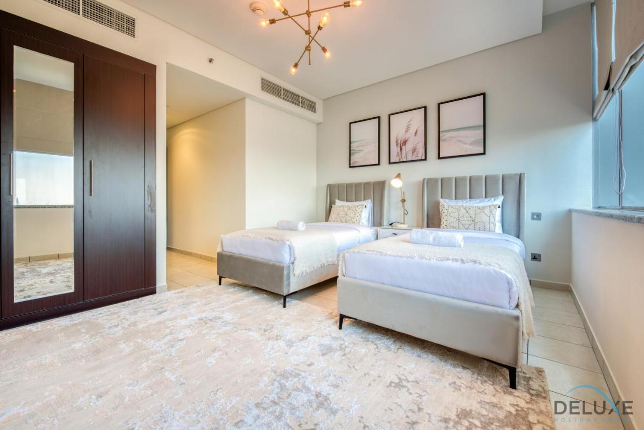 Apartamento Limited Offer Stylish 1br With Balcony & Pool Access By Deluxe Homes