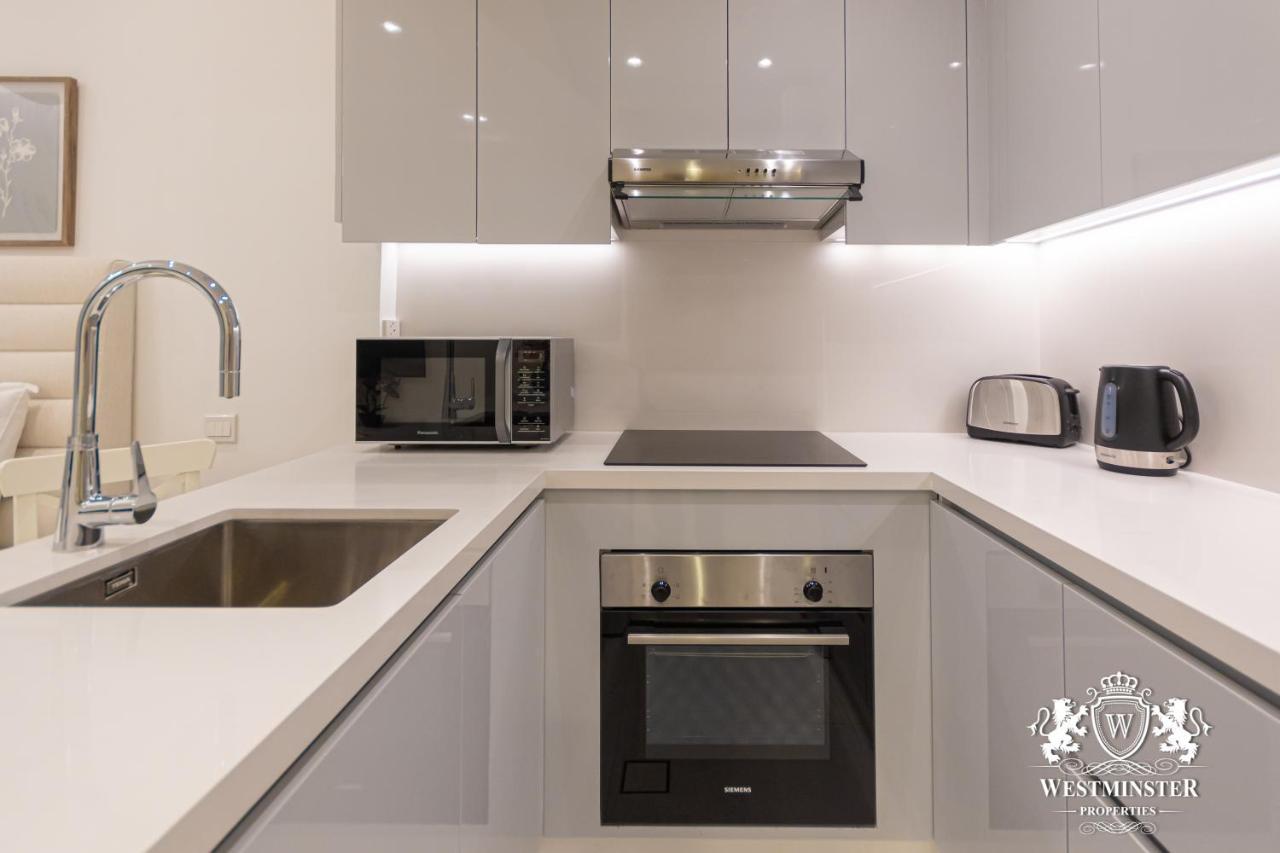 Apartamento Westminster Burj Al Nujoom Dubái
