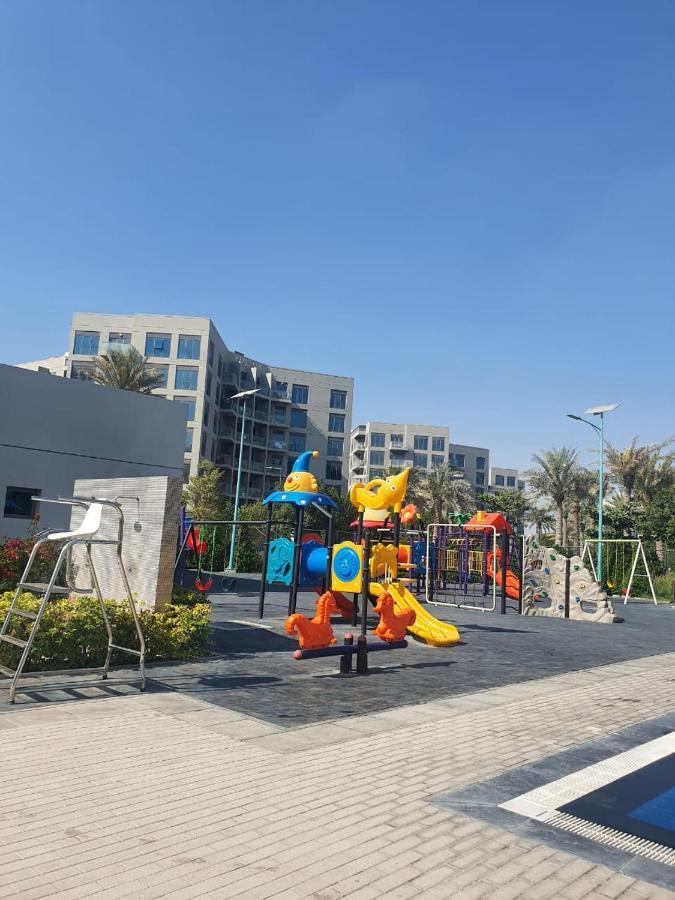 Cozy 1-bedroom In South With Pool Dubai