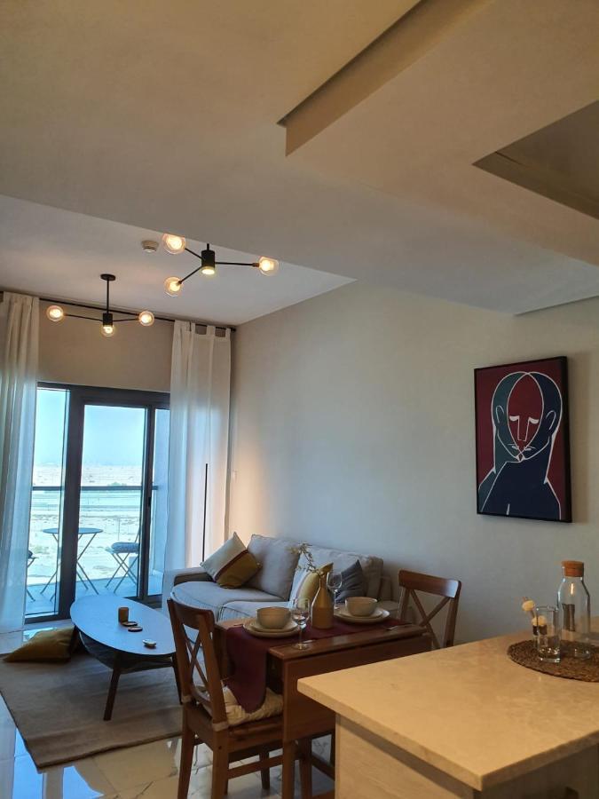Lejlighed Cozy 1-bedroom In South With Pool