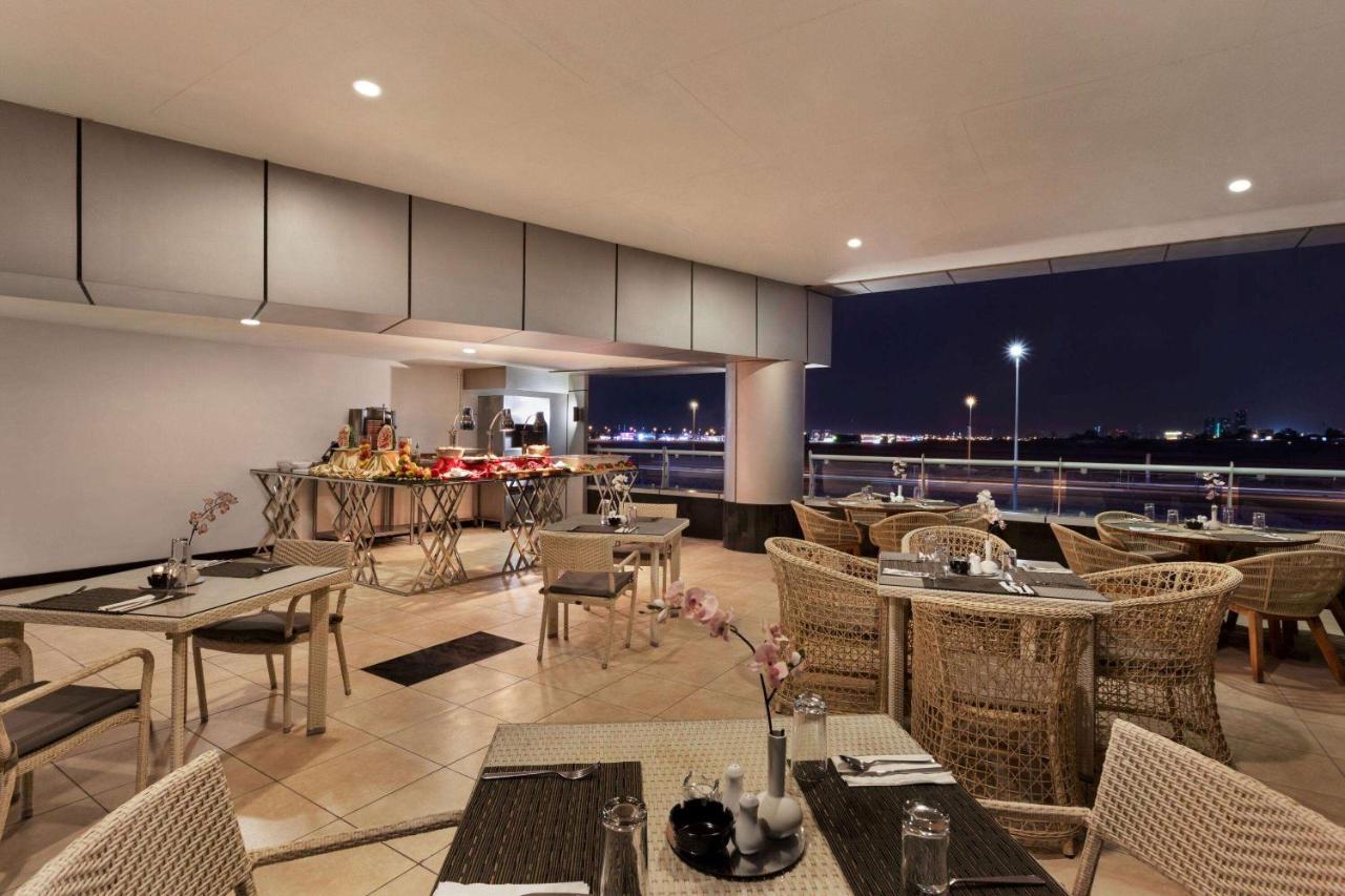 Hotell Ramada By Wyndham Barsha Heights