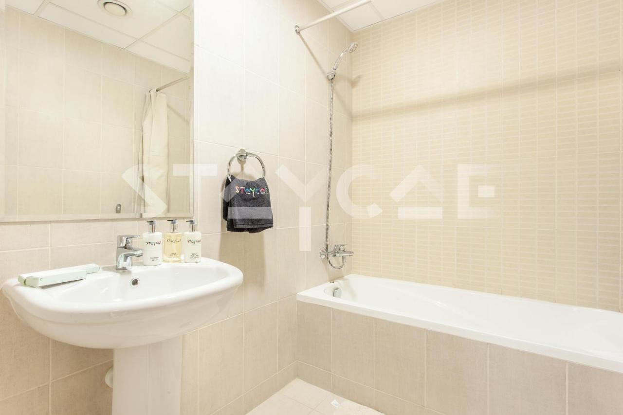 Staycae Homes - Suburbia Lejlighed Dubai