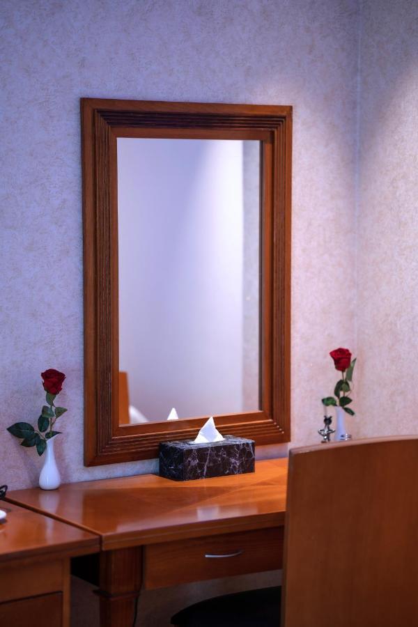 Raha Grand Hotel 3*