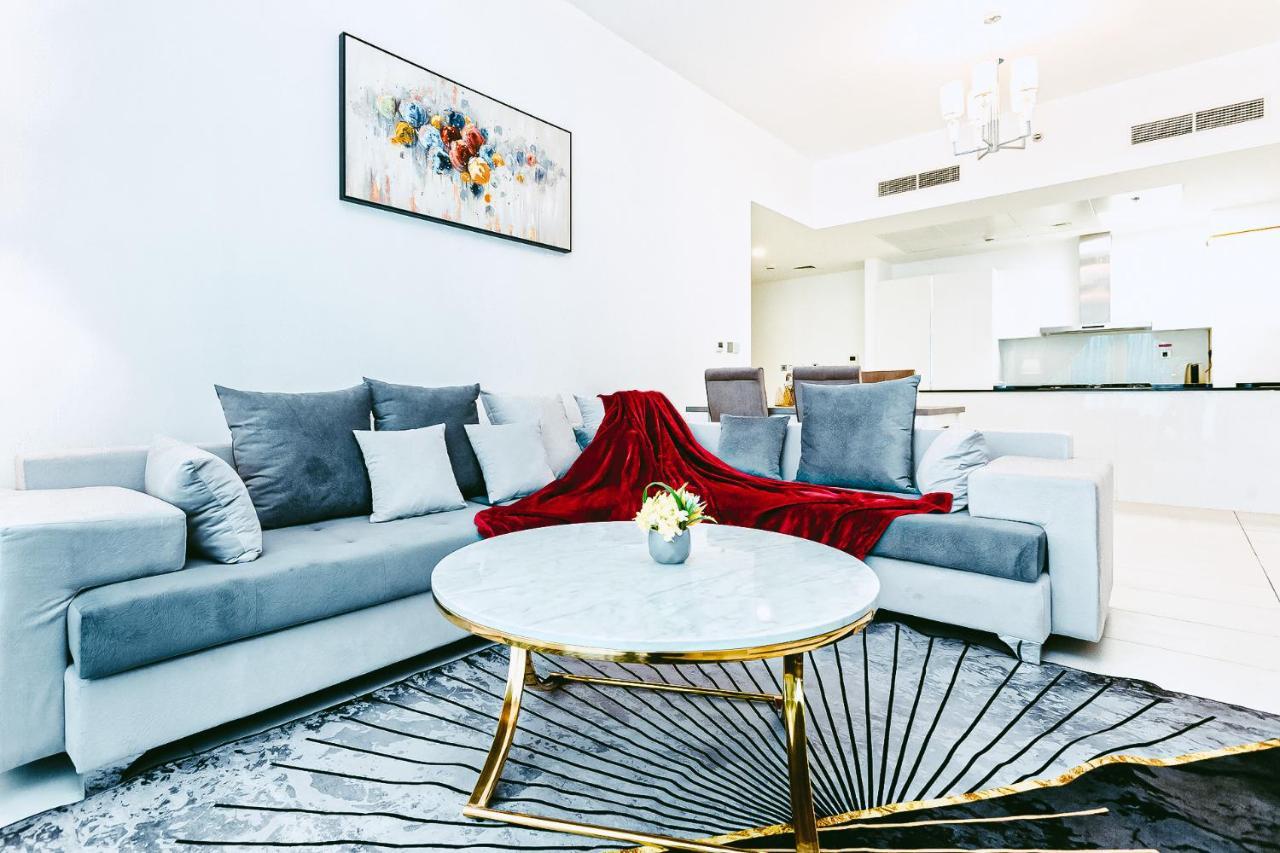 Apartamento Palm Chateau Dubái
