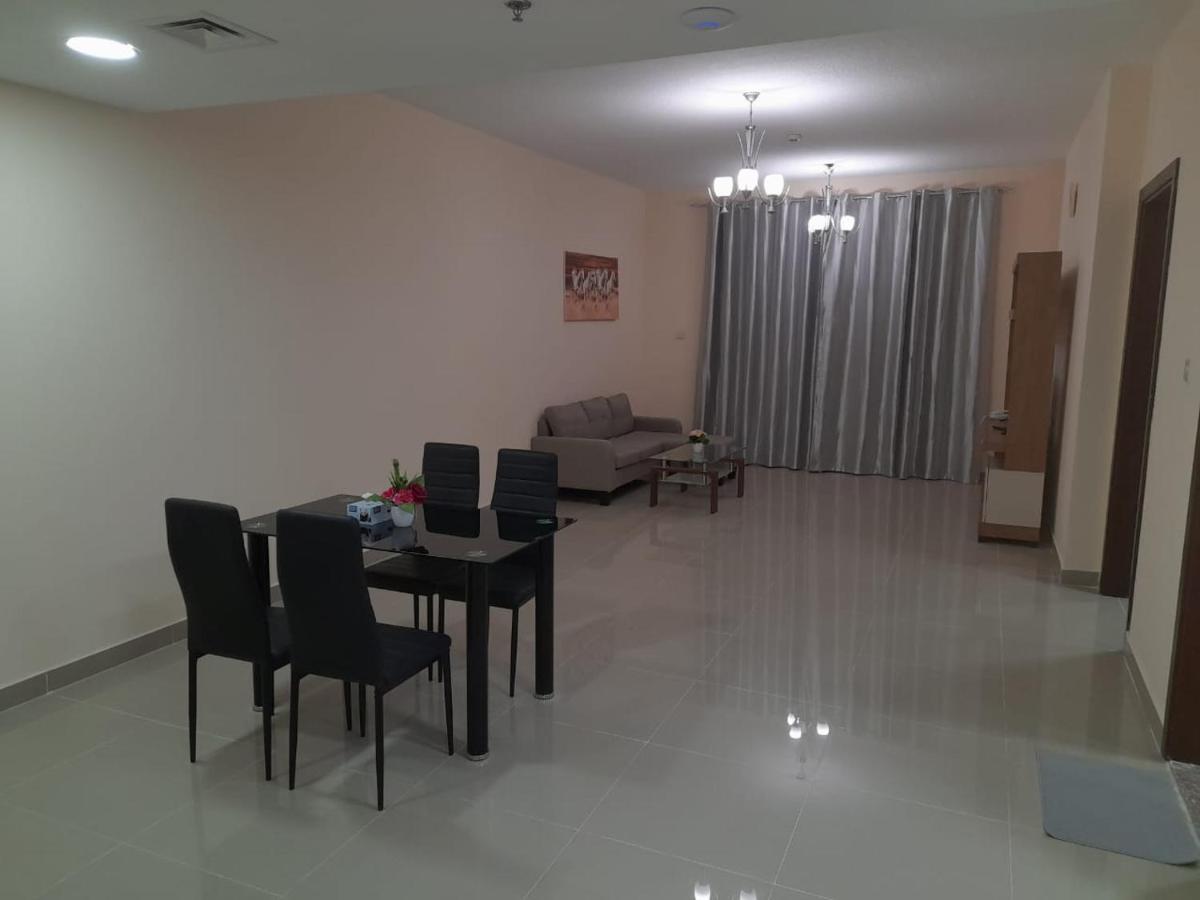 Apartamento Golden Gulf L L C Dubái