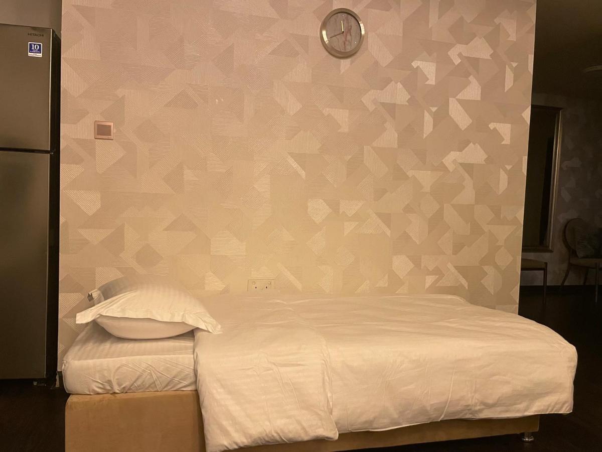 Usmans 1 Bedroom 4 Beds Jbr Huge Sea View 120 Sqm 2 Balconies * Dubai