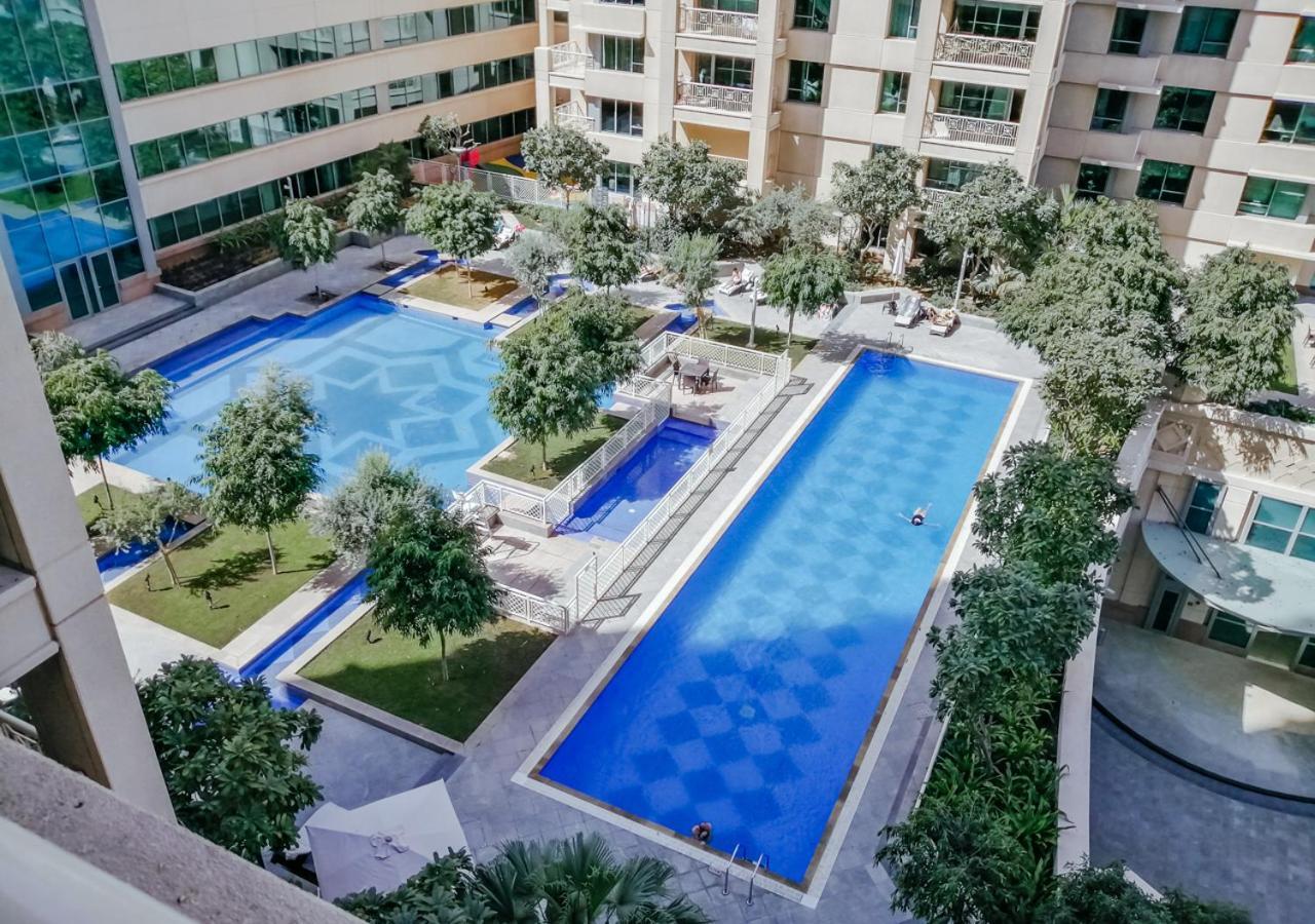 Nasma Luxury - Fancy With Balcony Near Burj Khalifa Appartamento Dubai
