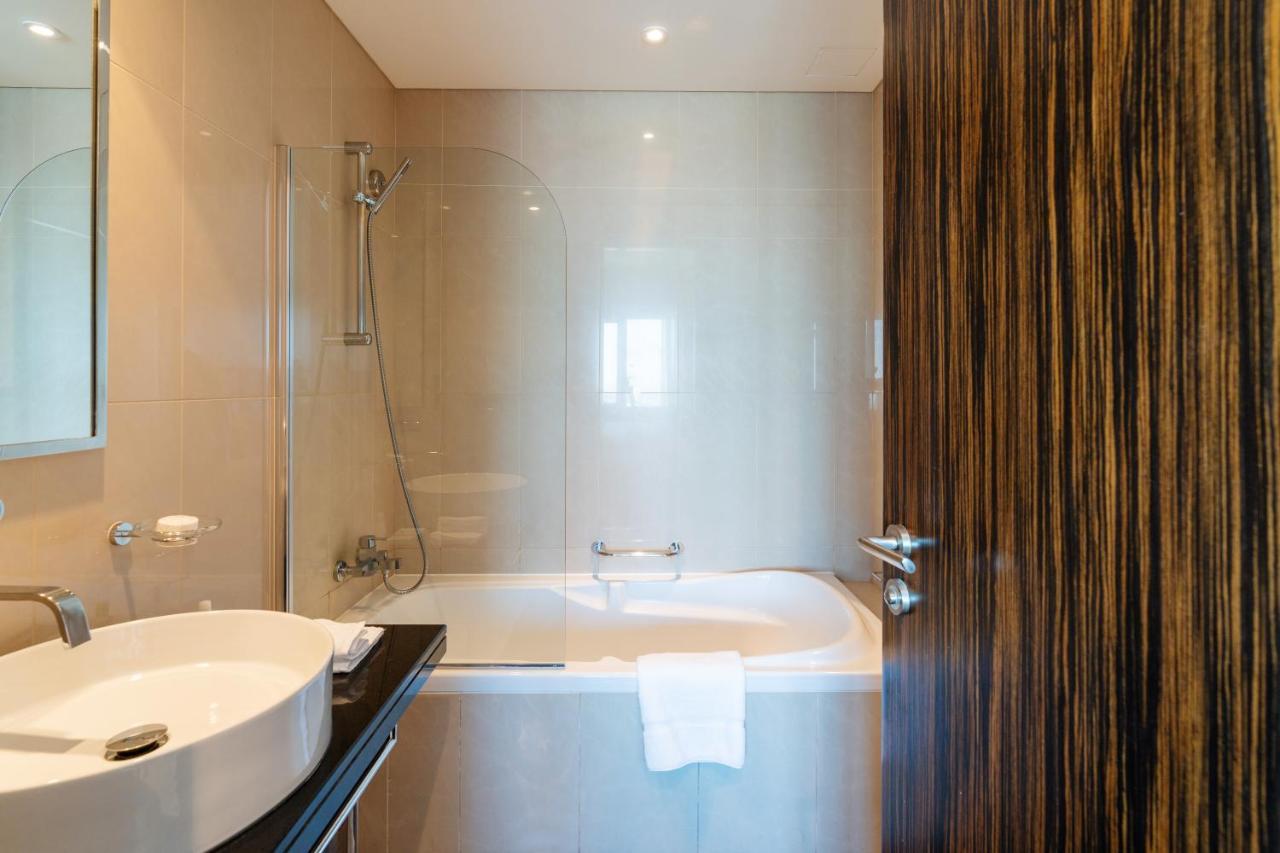 Royal Club By Rvhr, Bonnington Residential Tower - Jlt Apartamento Dubái