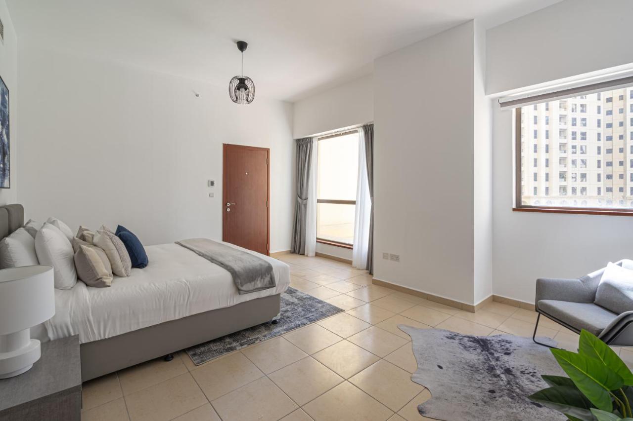 Higuests - Stylish In Jbr Steps From The * Dubai