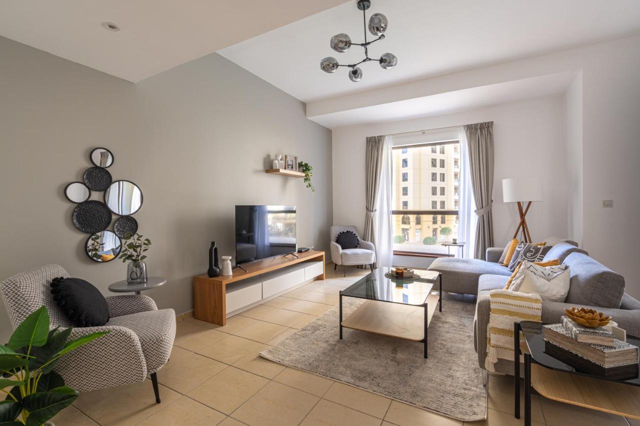Higuests - Stylish In Jbr Steps From The Dubai