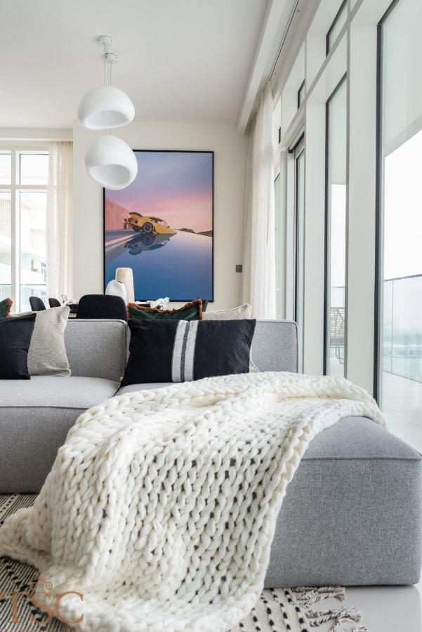 The Smart Concierge - Sunrise Bay Tower 1 Dubaï