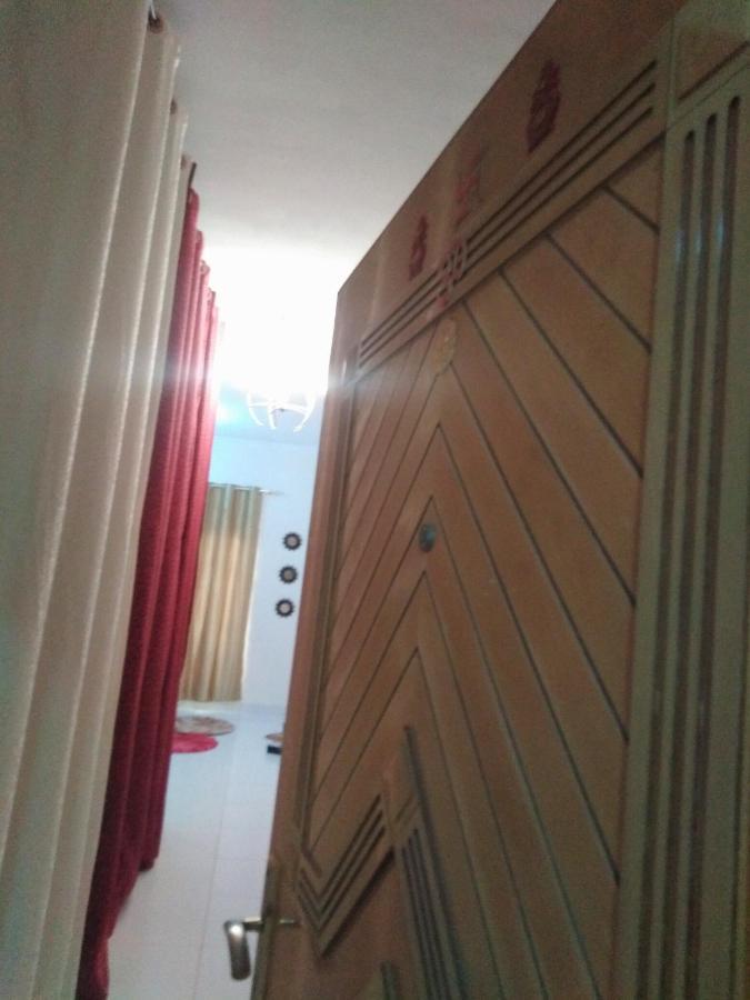 Bright Sunshine Shared Bed and breakfast *