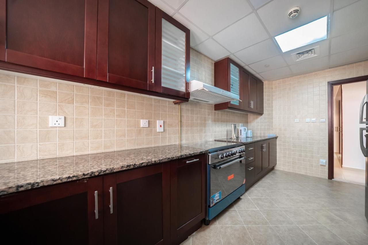 Higuests - Burj Al Nahda Apartment *
