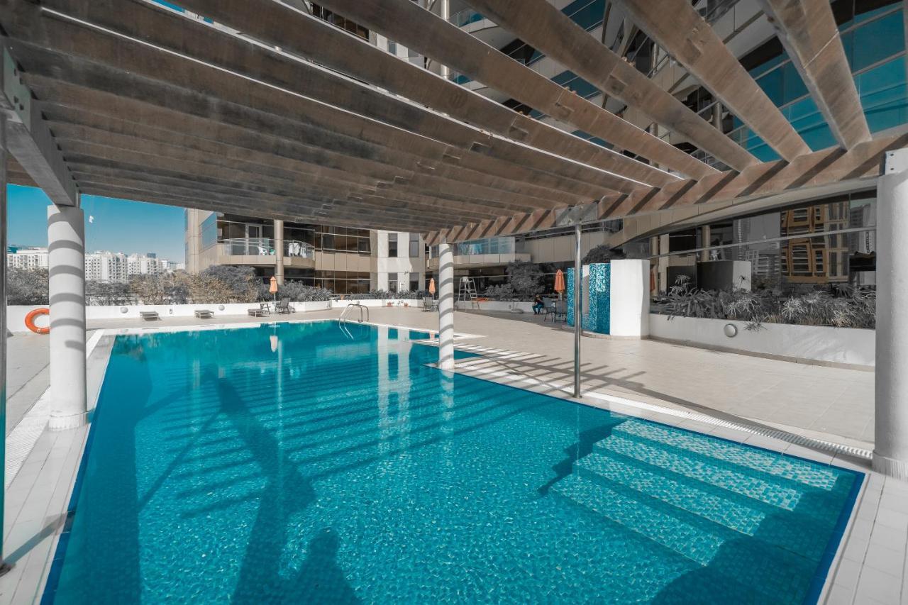 Higuests - Burj Al Nahda Apartment