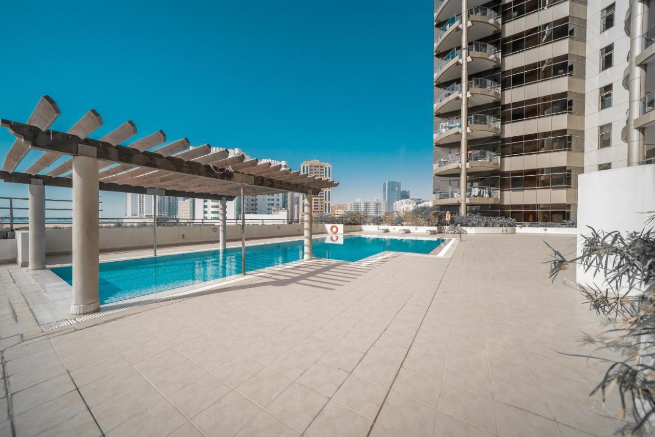 Higuests - Burj Al Nahda Apartment Dubai