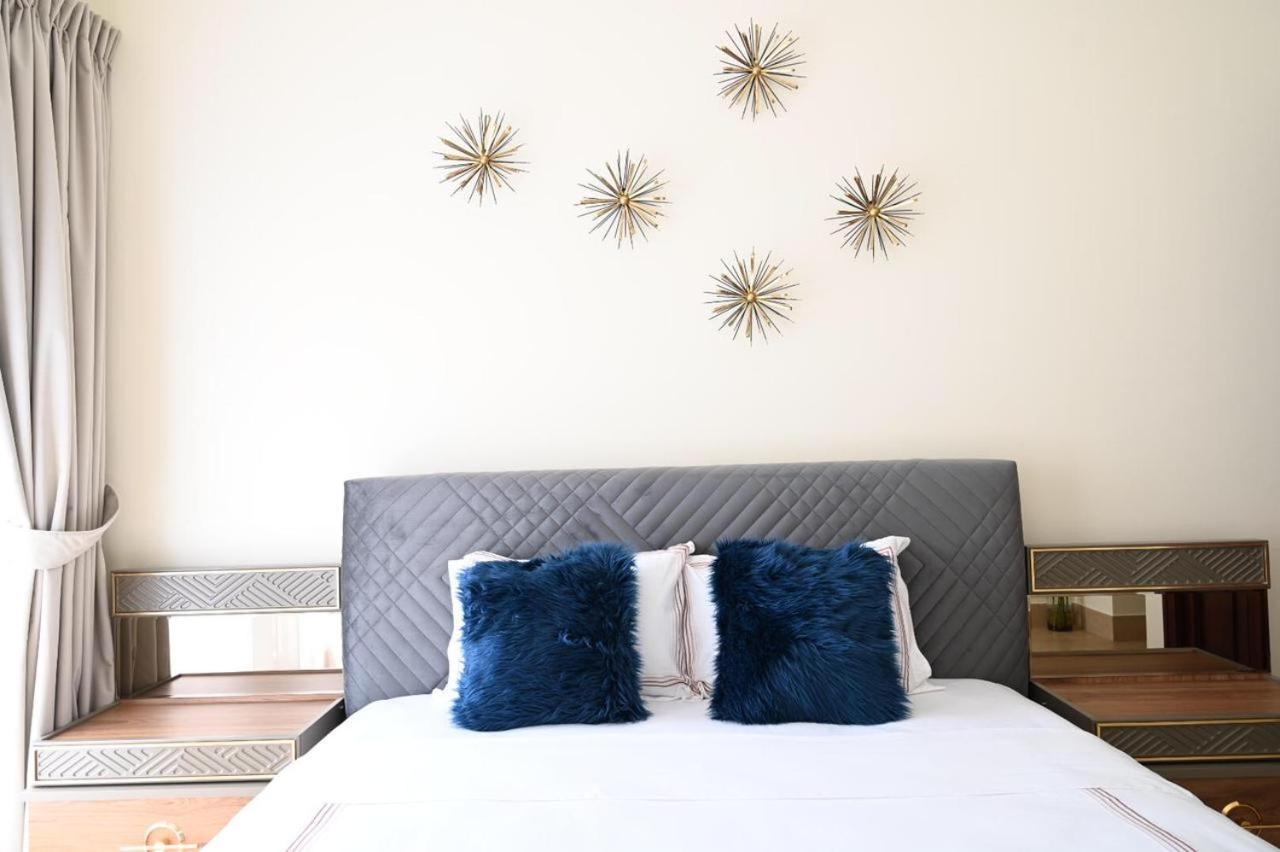 Burj Khalifa View, Birds Chirping, Cozy And Stylish Apartamento *
