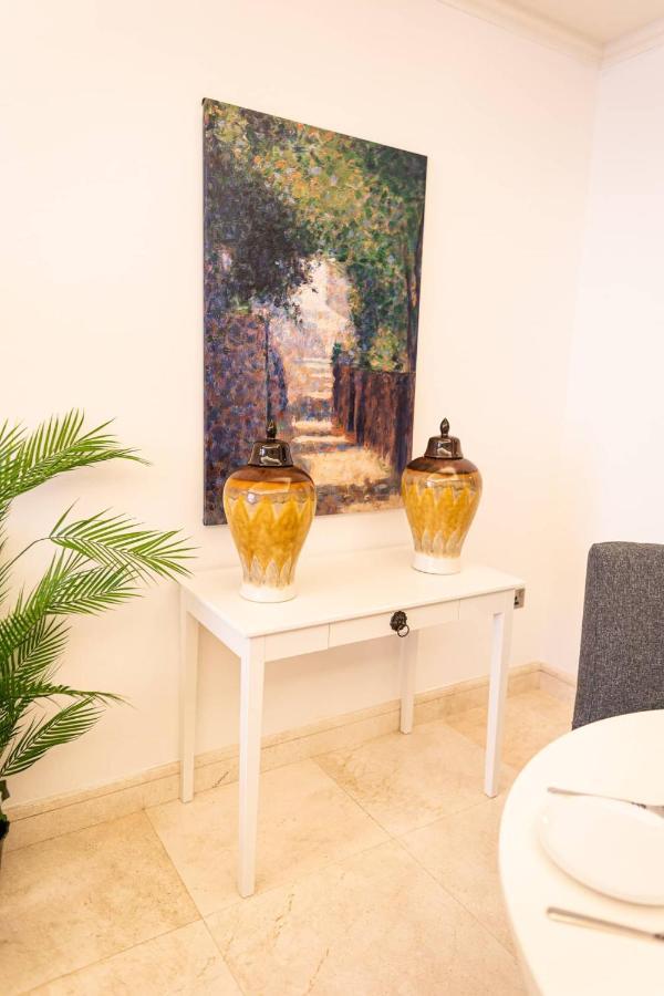 Palm Jumeirah Grandeur Residences, Private Pool & Apartment