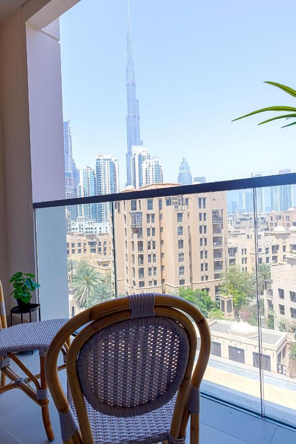 Art-inspired Amidst Downtown Appartamento