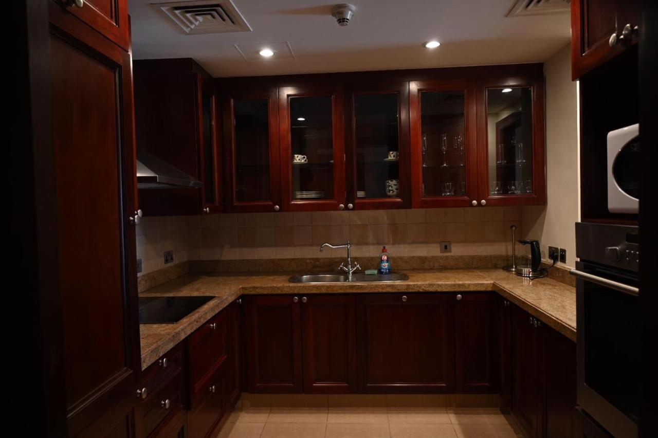 Burj Khalifa View, Birds Chirping, Cozy And Stylish Apartamento Dubai