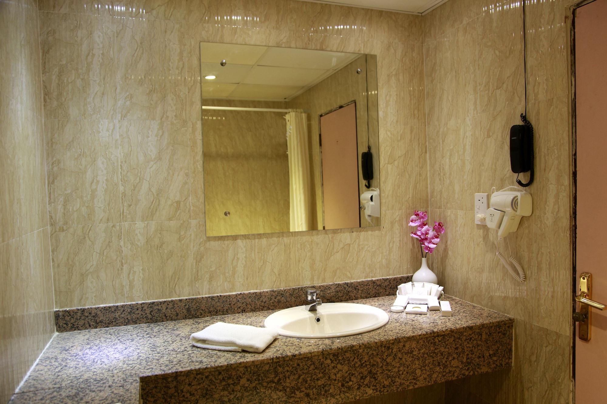 Orchid Hotel 3*