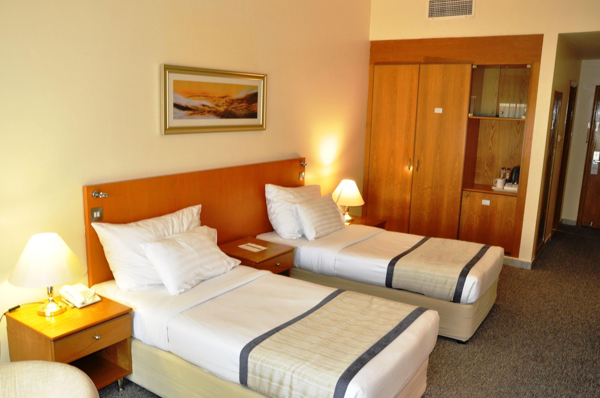 Lavender Deira Hotell